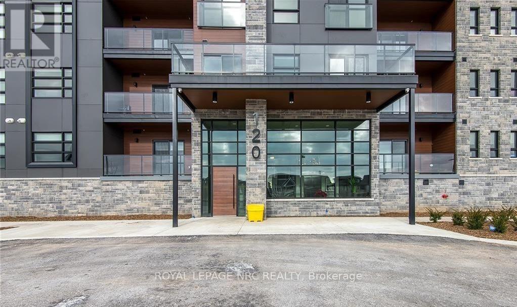 300 - 120 SUMMERSIDES BOULEVARD, Pelham, Ontario