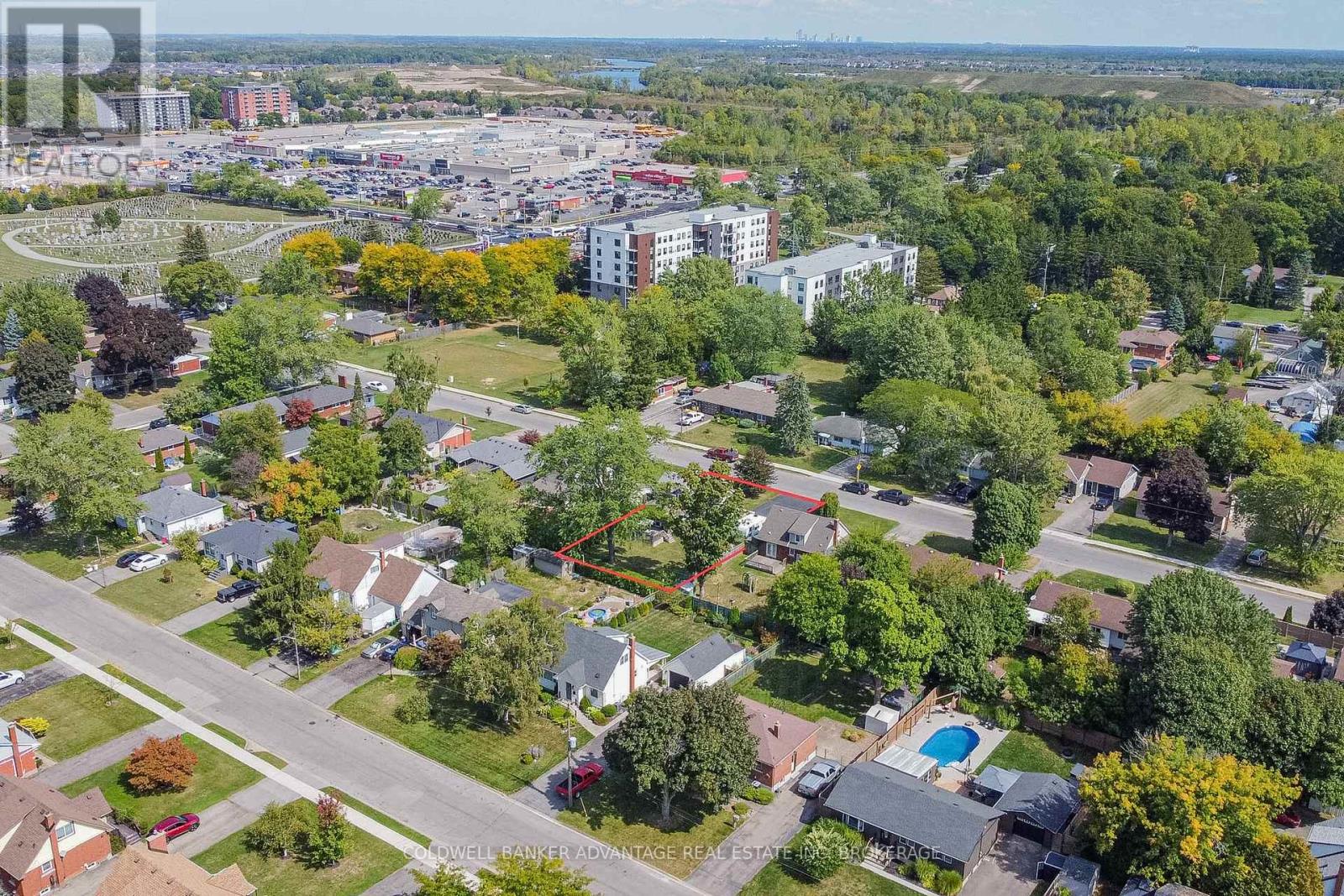 43 Gram Avenue, Welland, Ontario  L3C 1H5 - Photo 44 - X13068056