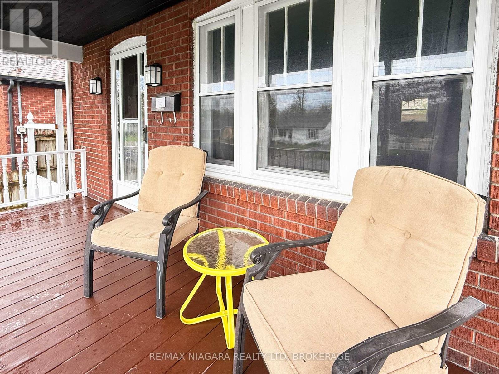 361 Bowen Road, Fort Erie, Ontario  L2A 2Z2 - Photo 2 - X13069658