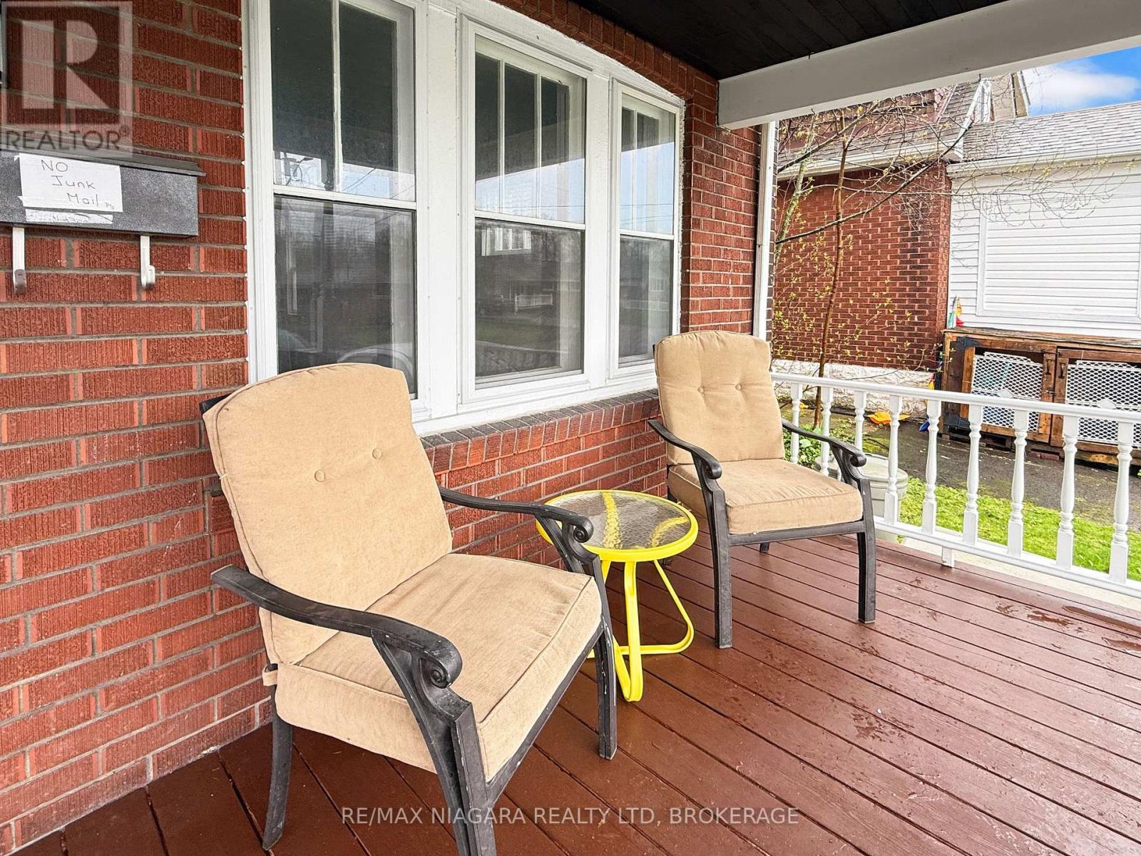 361 Bowen Road, Fort Erie, Ontario  L2A 2Z2 - Photo 3 - X13069658
