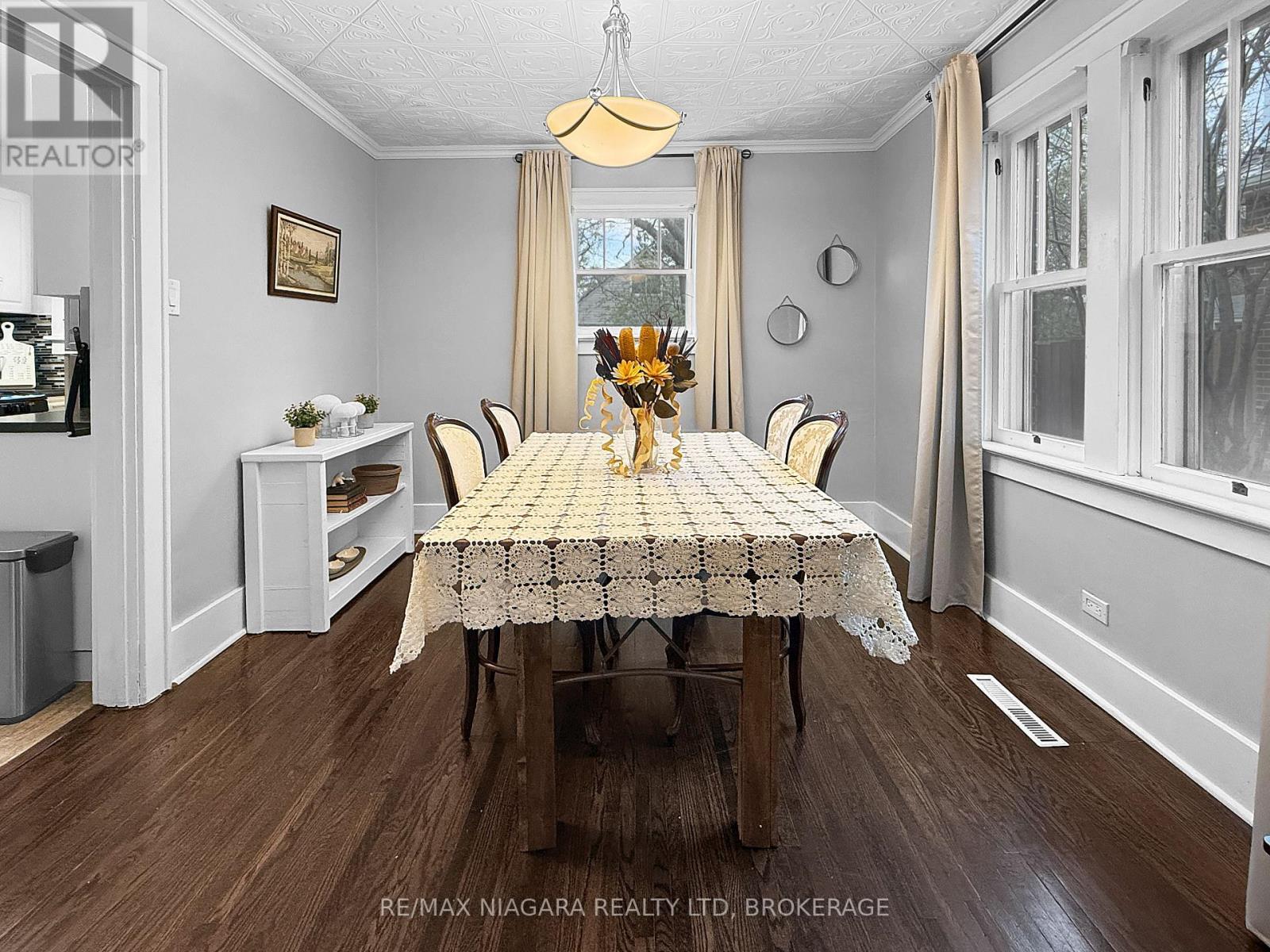 361 Bowen Road, Fort Erie, Ontario  L2A 2Z2 - Photo 8 - X13069658