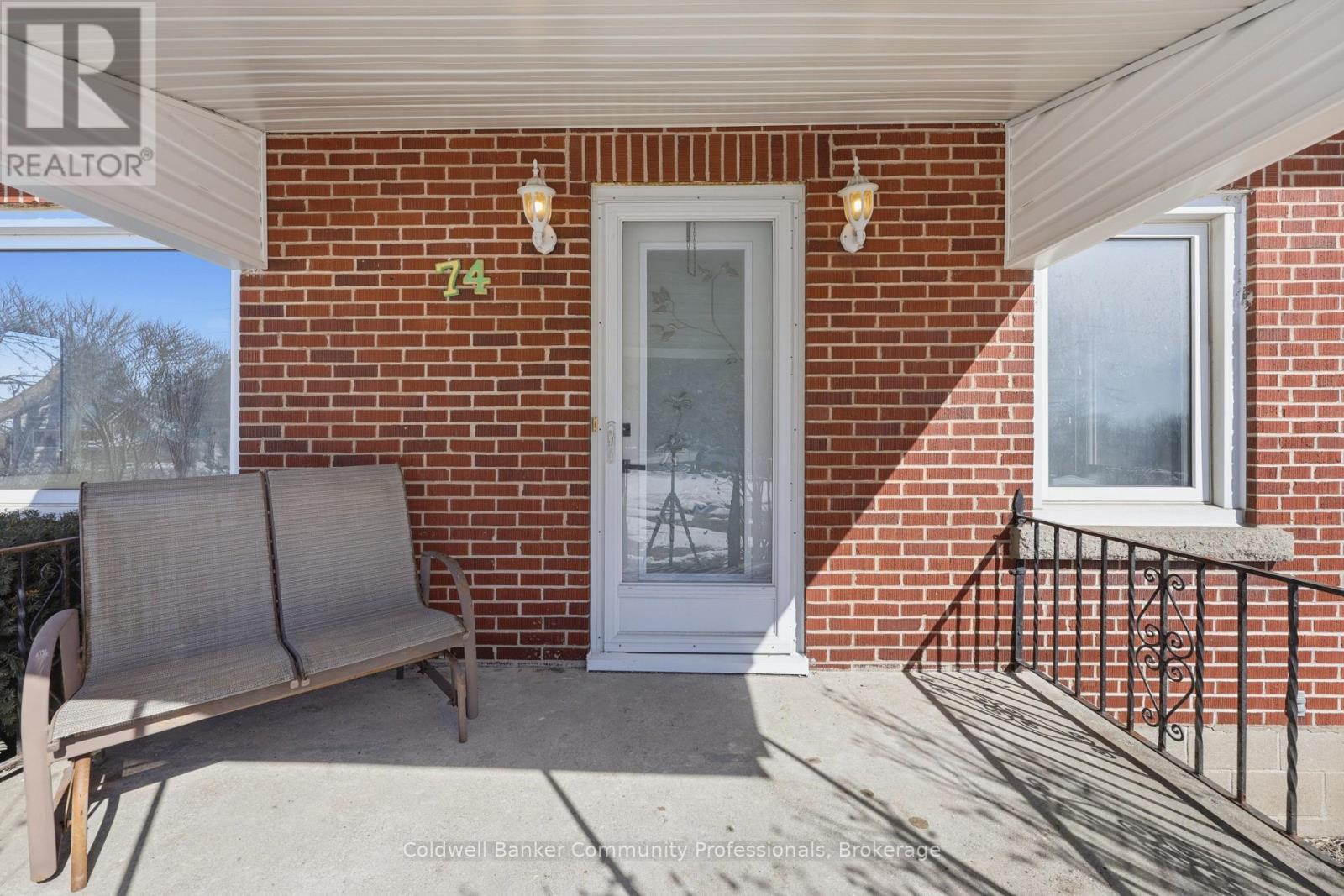 74 Freelton Road, Hamilton, Ontario  L0R 1K0 - Photo 5 - X13071194