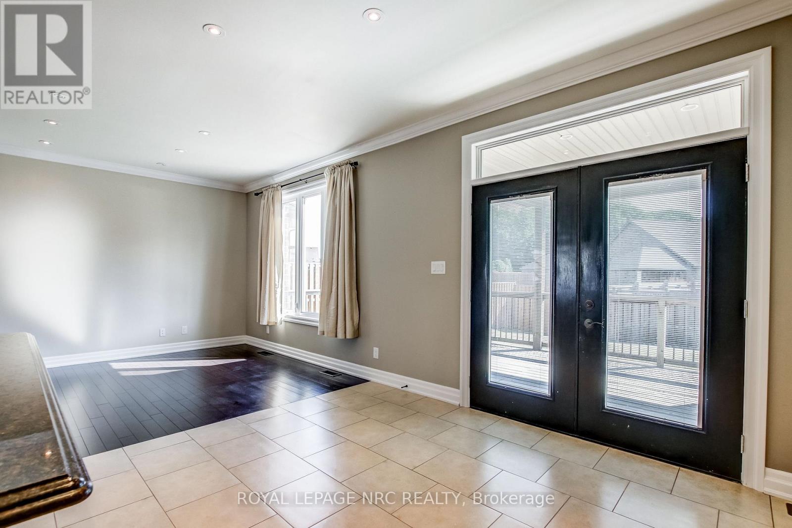 5784 Ironwood Street, Niagara Falls, Ontario  L2H 0G4 - Photo 11 - X13071692
