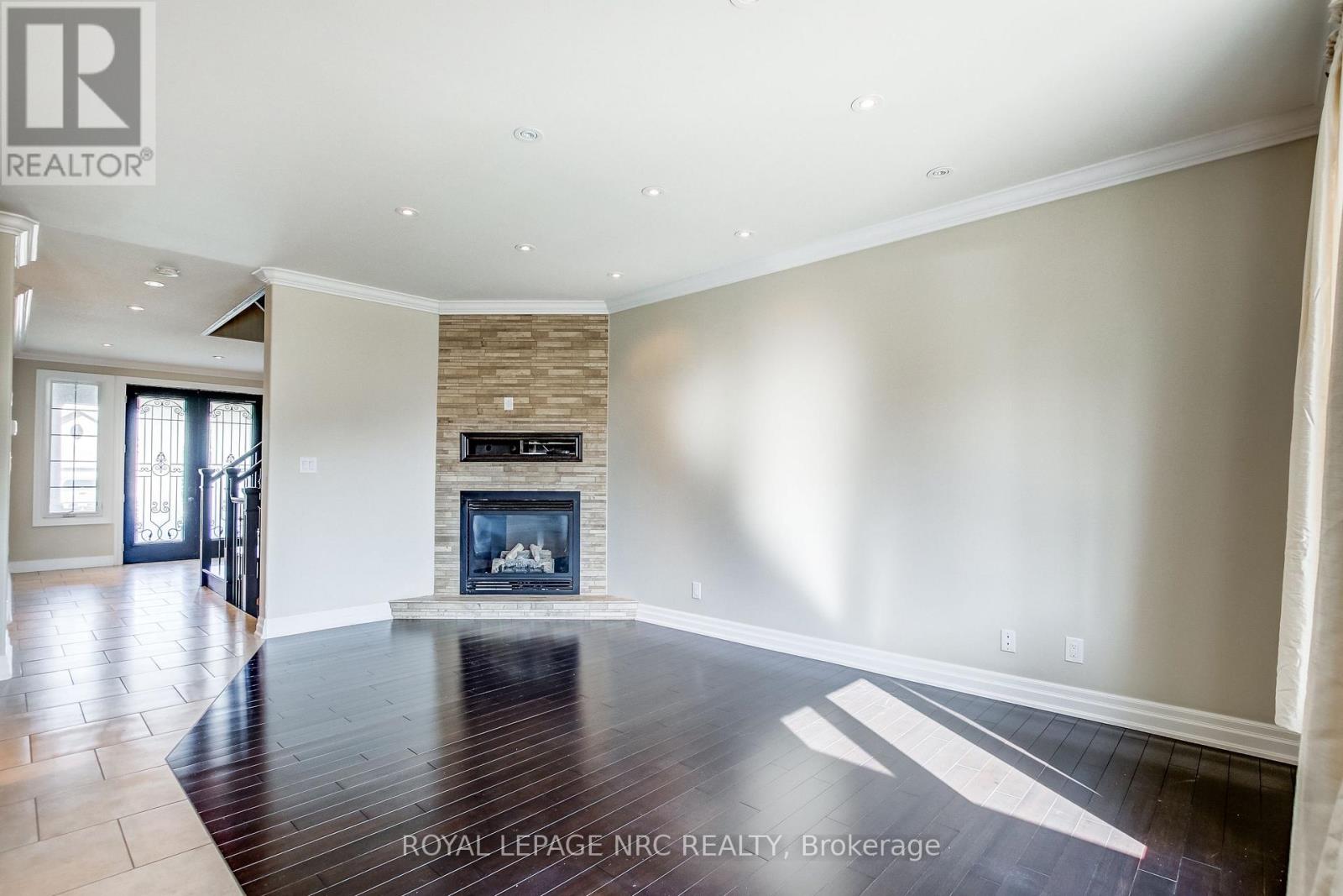 5784 Ironwood Street, Niagara Falls, Ontario  L2H 0G4 - Photo 6 - X13071692