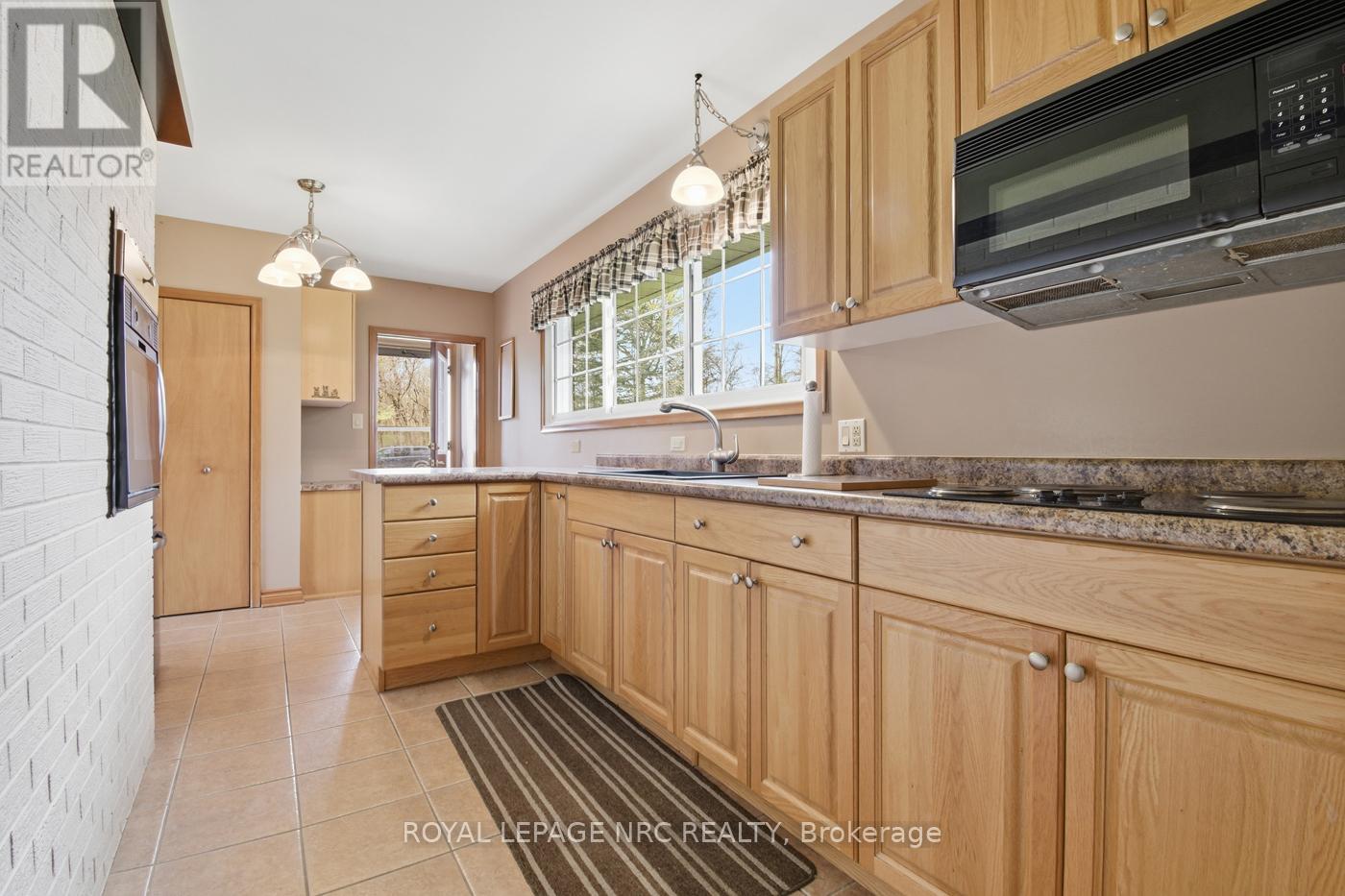 53 Pearson Road, Welland, Ontario  L3B 5N4 - Photo 12 - X13071788