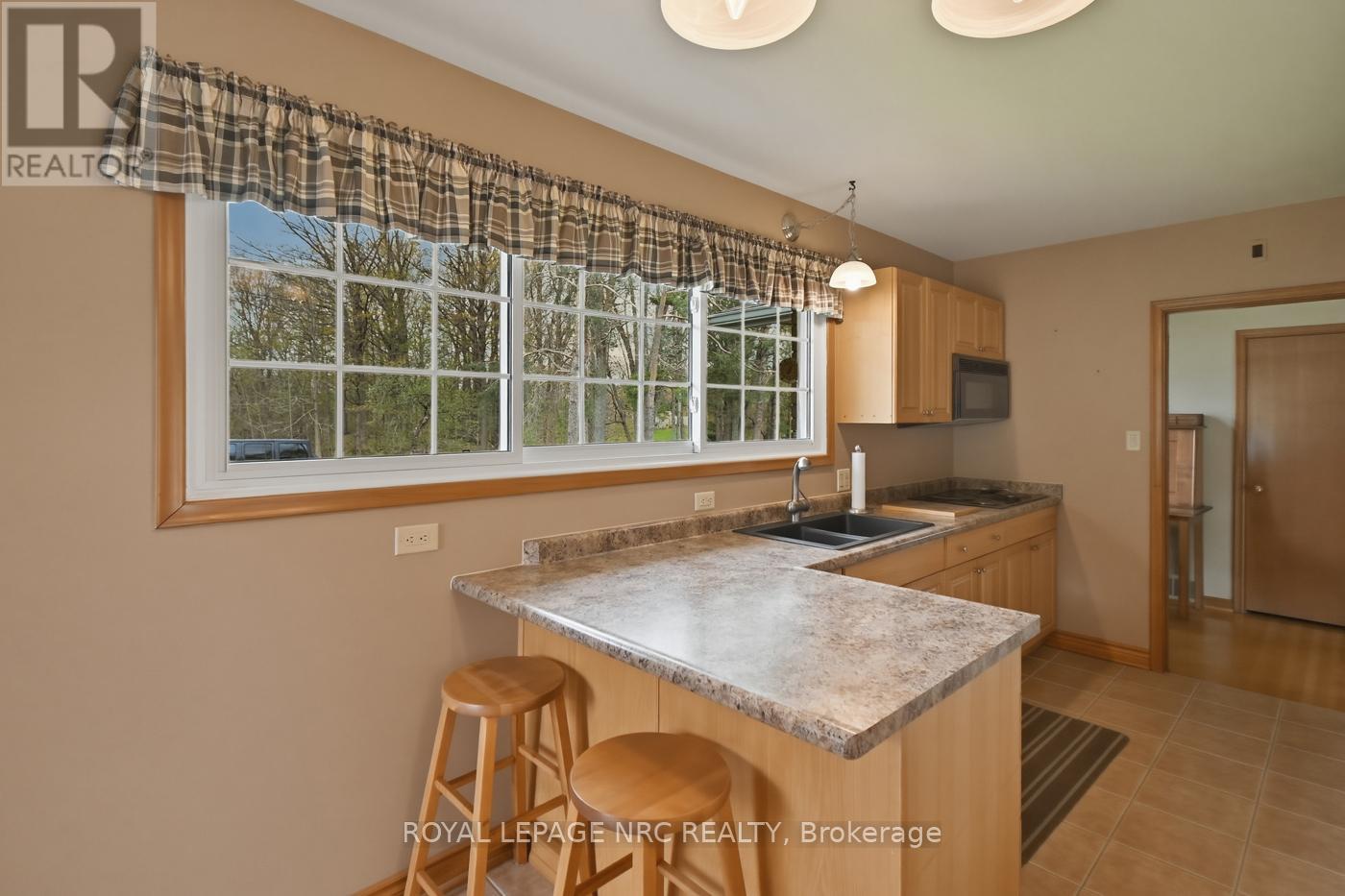 53 Pearson Road, Welland, Ontario  L3B 5N4 - Photo 8 - X13071788