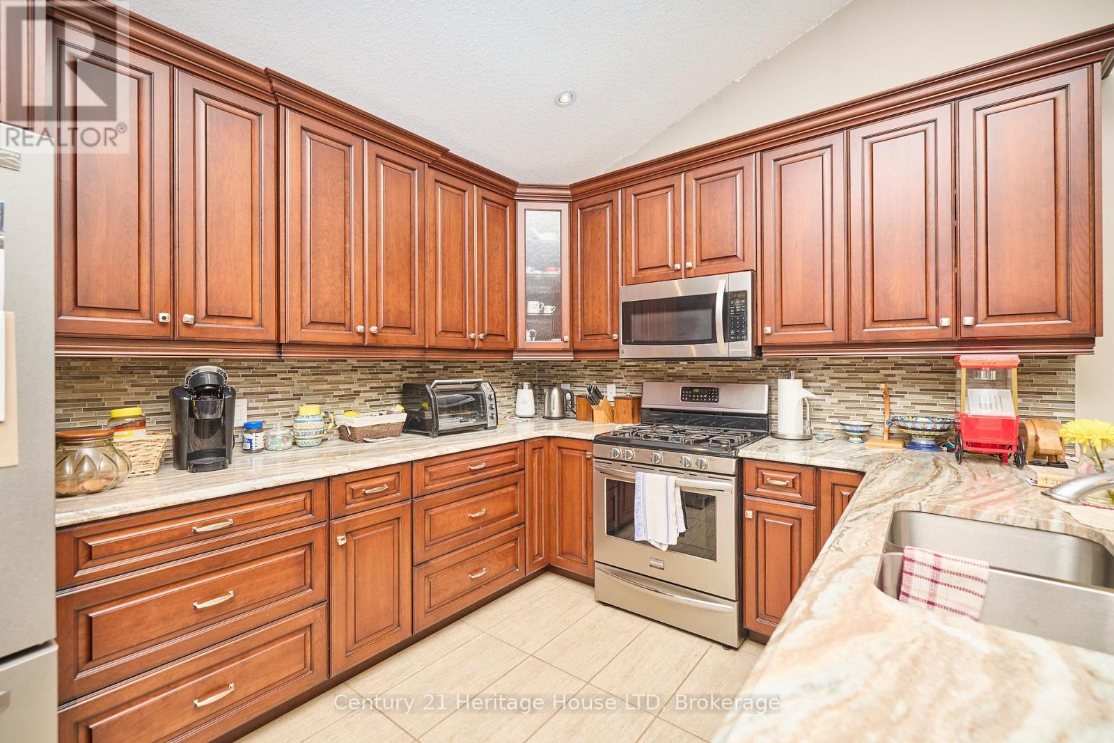 3660 Brunswick Avenue, Fort Erie, Ontario  L0S 1B0 - Photo 5 - X13072088