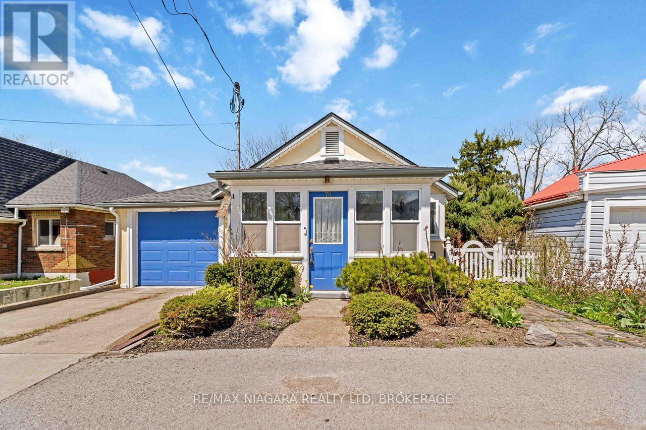 70 Riverside Drive, Welland, Ontario  L3C 5E2 - Photo 3 - X13074190