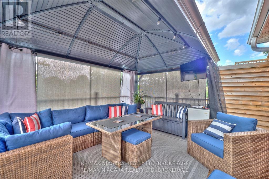5667 Montrose Road, Niagara Falls, Ontario  L2H 1K9 - Photo 28 - X13074238
