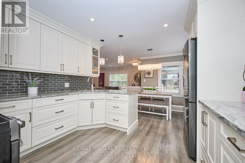 5667 Montrose Road, Niagara Falls, Ontario  L2H 1K9 - Photo 6 - X13074238