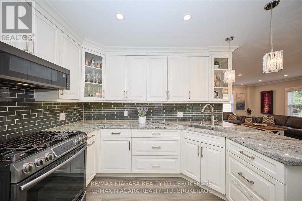 5667 Montrose Road, Niagara Falls, Ontario  L2H 1K9 - Photo 7 - X13074238