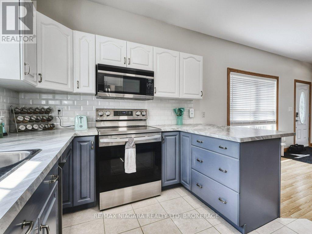 8110 Lamont Avenue, Niagara Falls, Ontario  L2G 6V5 - Photo 40 - X13074358