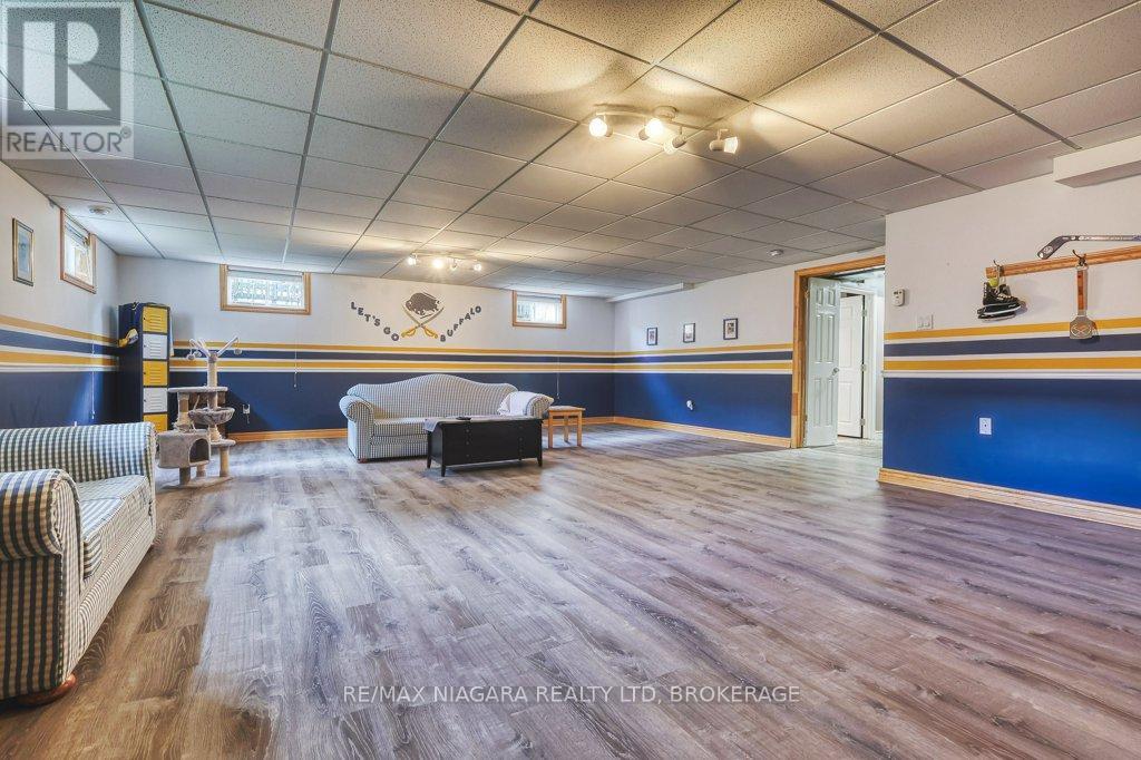 8110 Lamont Avenue, Niagara Falls, Ontario  L2G 6V5 - Photo 44 - X13074358
