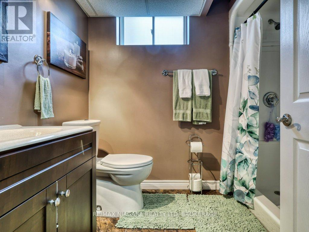 8110 Lamont Avenue, Niagara Falls, Ontario  L2G 6V5 - Photo 47 - X13074358