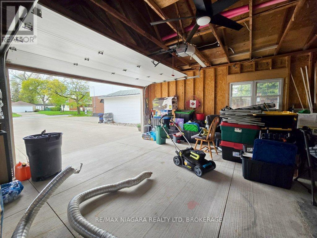 8110 Lamont Avenue, Niagara Falls, Ontario  L2G 6V5 - Photo 49 - X13074358
