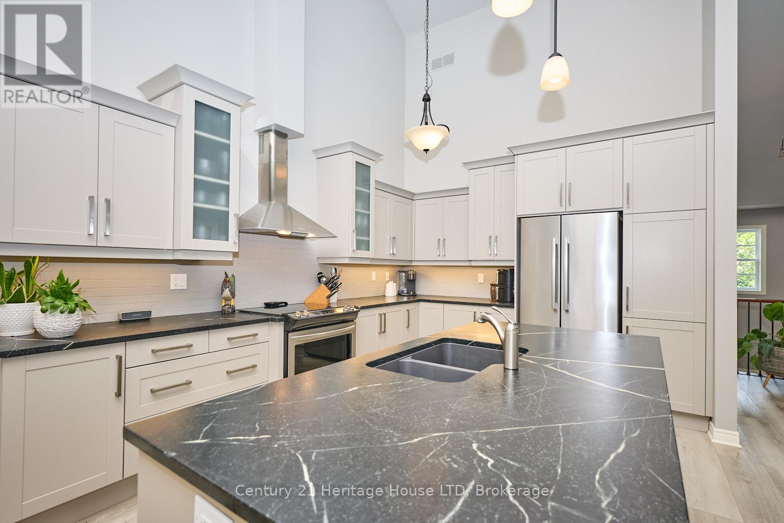 14 Tulip Tree Common, St. Catharines, Ontario  L2S 4C8 - Photo 10 - X13074416