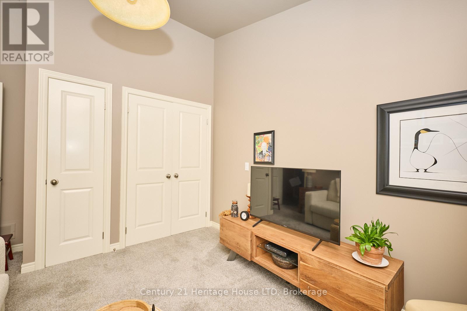 14 Tulip Tree Common, St. Catharines, Ontario  L2S 4C8 - Photo 18 - X13074416
