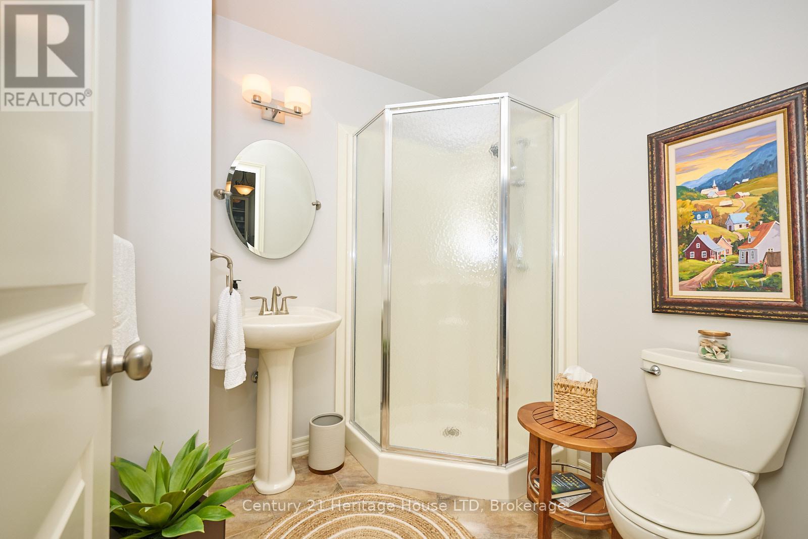 14 Tulip Tree Common, St. Catharines, Ontario  L2S 4C8 - Photo 19 - X13074416