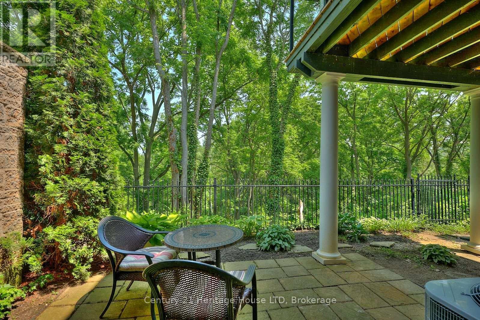 14 Tulip Tree Common, St. Catharines, Ontario  L2S 4C8 - Photo 36 - X13074416