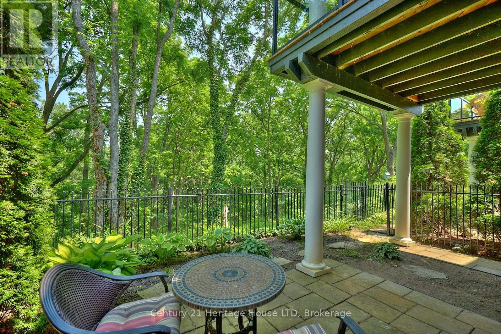 14 Tulip Tree Common, St. Catharines, Ontario  L2S 4C8 - Photo 37 - X13074416