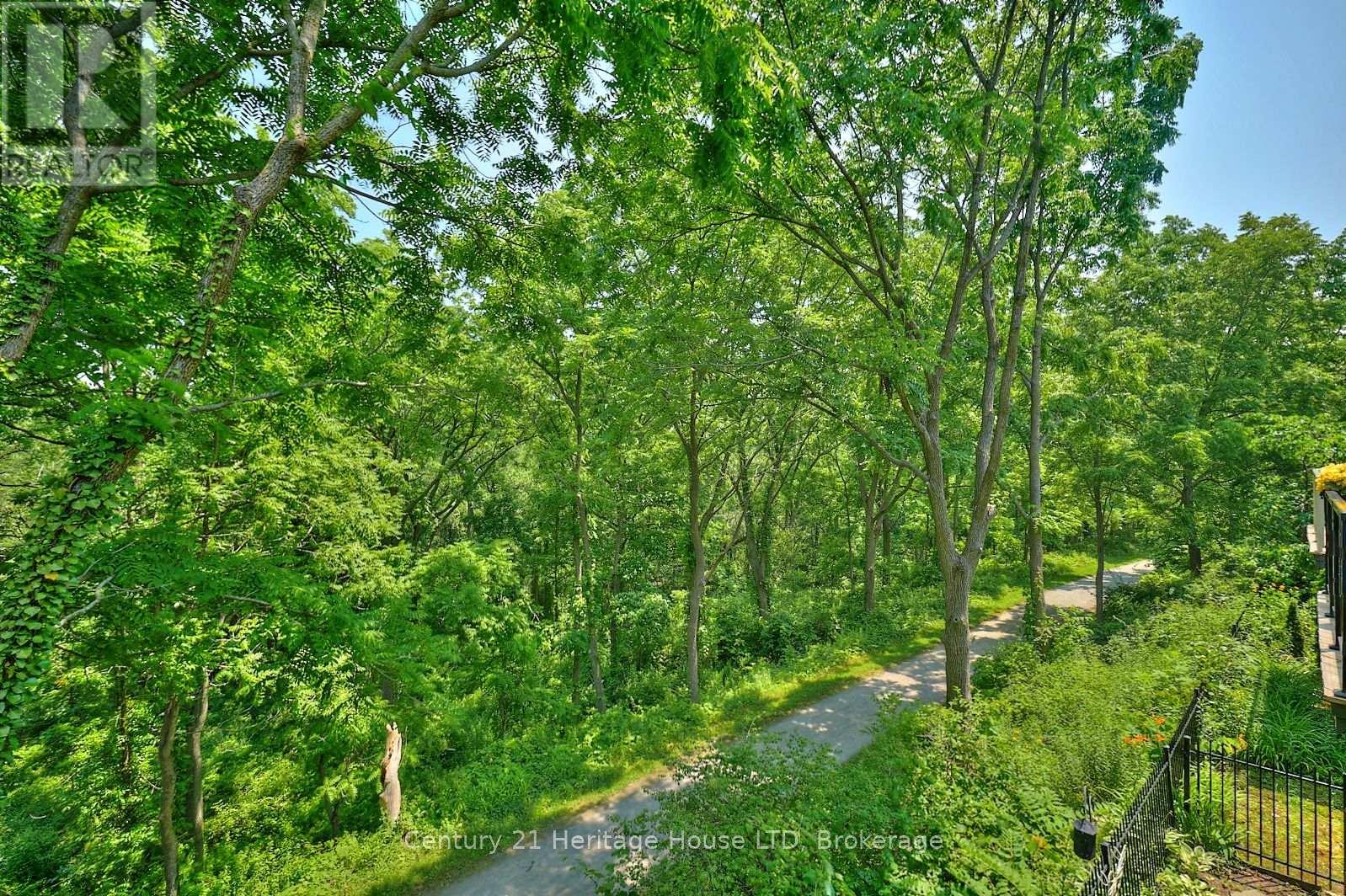 14 Tulip Tree Common, St. Catharines, Ontario  L2S 4C8 - Photo 38 - X13074416