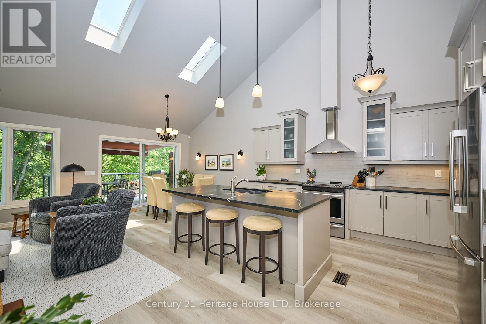 14 Tulip Tree Common, St. Catharines, Ontario  L2S 4C8 - Photo 8 - X13074416