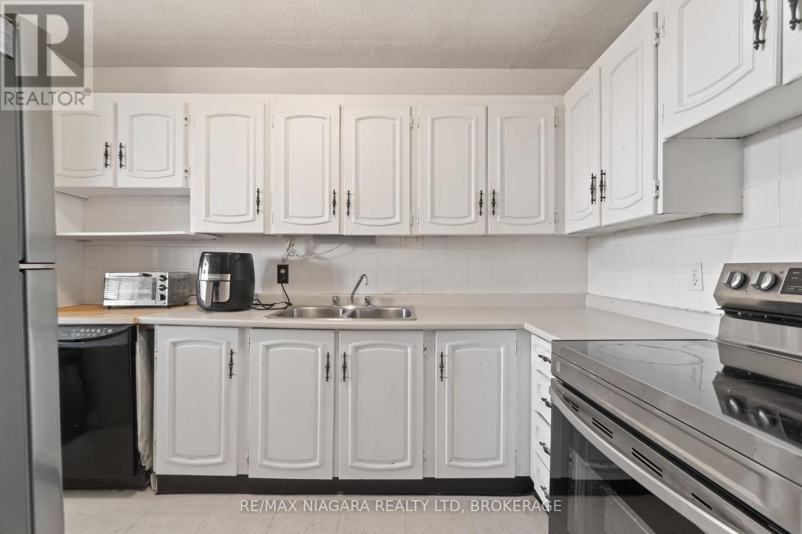 409 - 215 Glenridge Avenue, St. Catharines, Ontario  L2T 3J7 - Photo 15 - X13074698