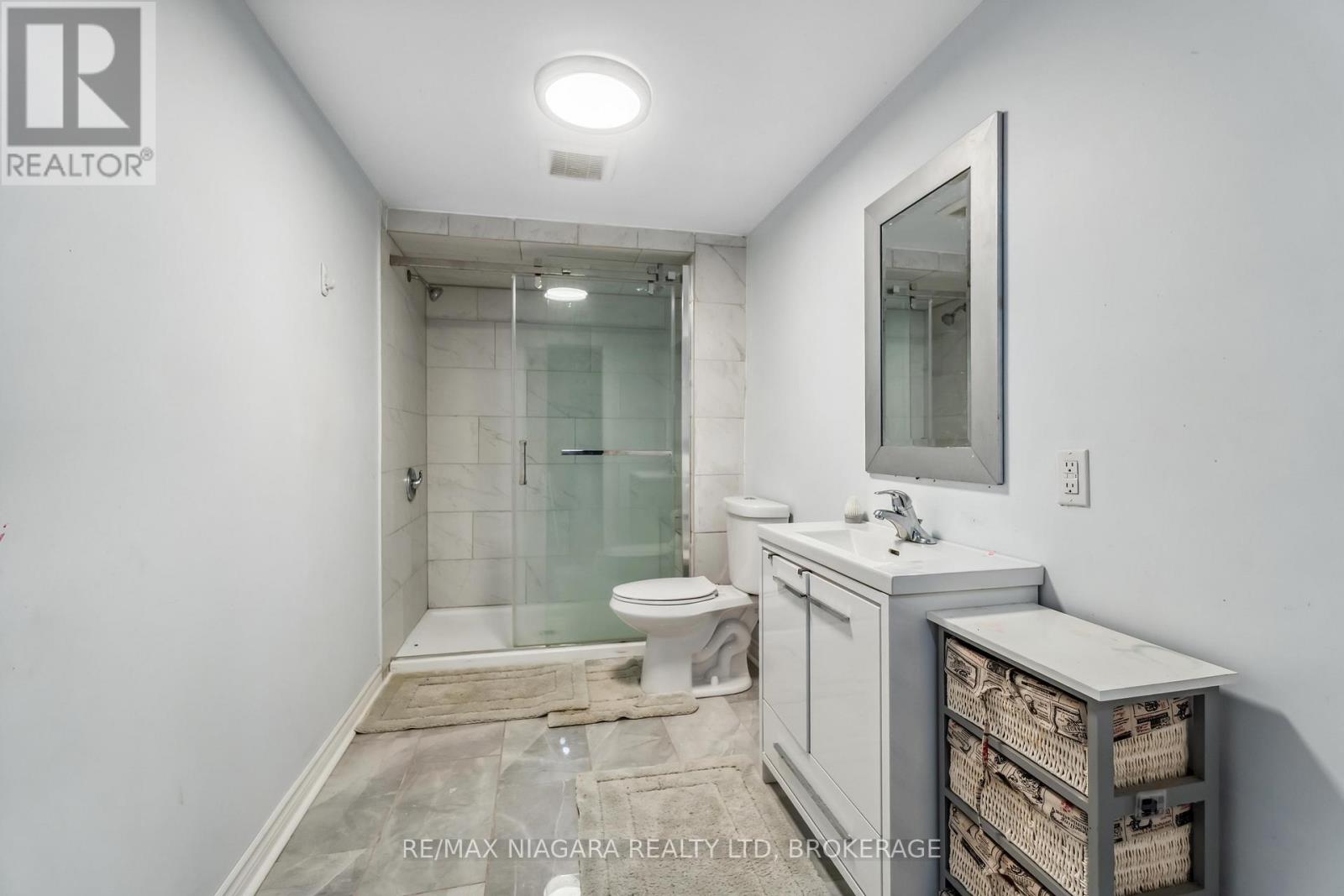 1 Hopkins Street, Thorold, Ontario  L2V 0E6 - Photo 41 - X13075096