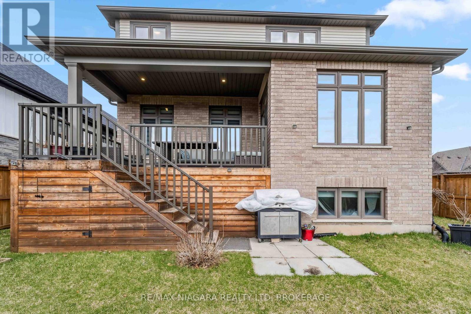 1 Hopkins Street, Thorold, Ontario  L2V 0E6 - Photo 44 - X13075096