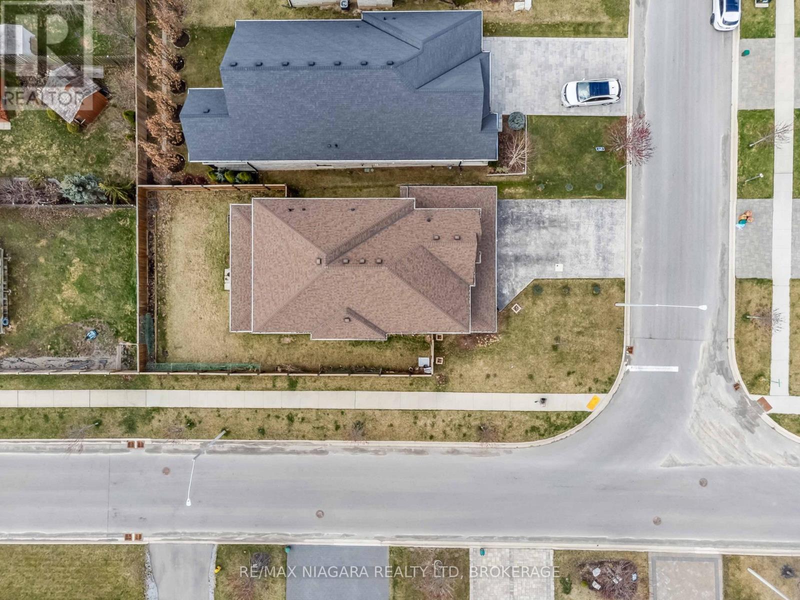 1 Hopkins Street, Thorold, Ontario  L2V 0E6 - Photo 48 - X13075096