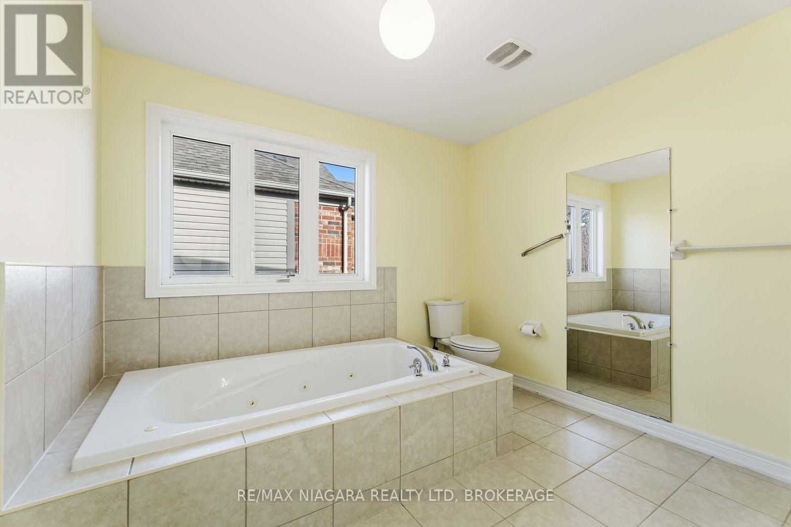6537 St Michael Avenue, Niagara Falls, Ontario  L2H 0C6 - Photo 19 - X13075436