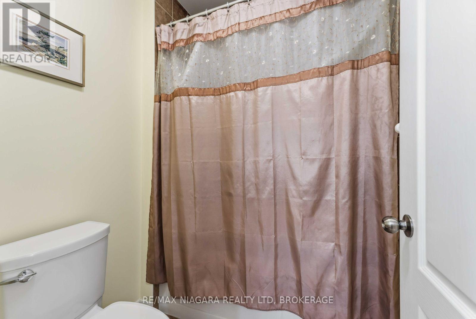 6537 St Michael Avenue, Niagara Falls, Ontario  L2H 0C6 - Photo 26 - X13075436