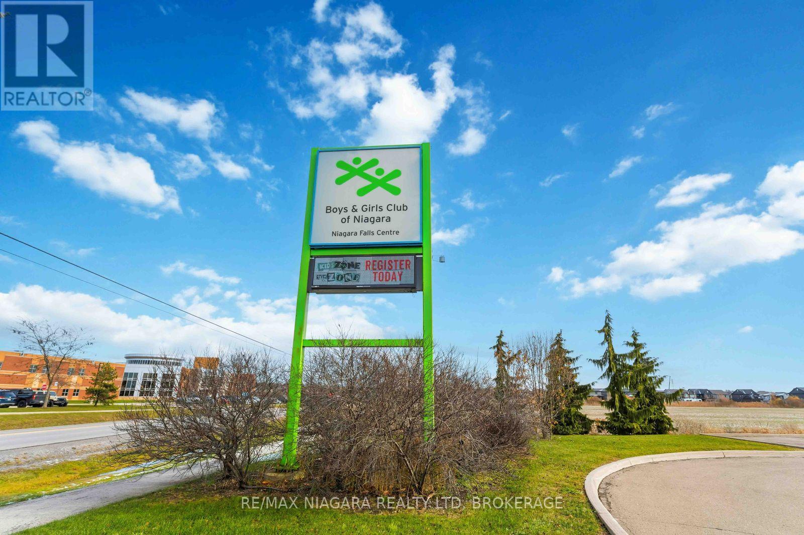 6537 St Michael Avenue, Niagara Falls, Ontario  L2H 0C6 - Photo 39 - X13075436