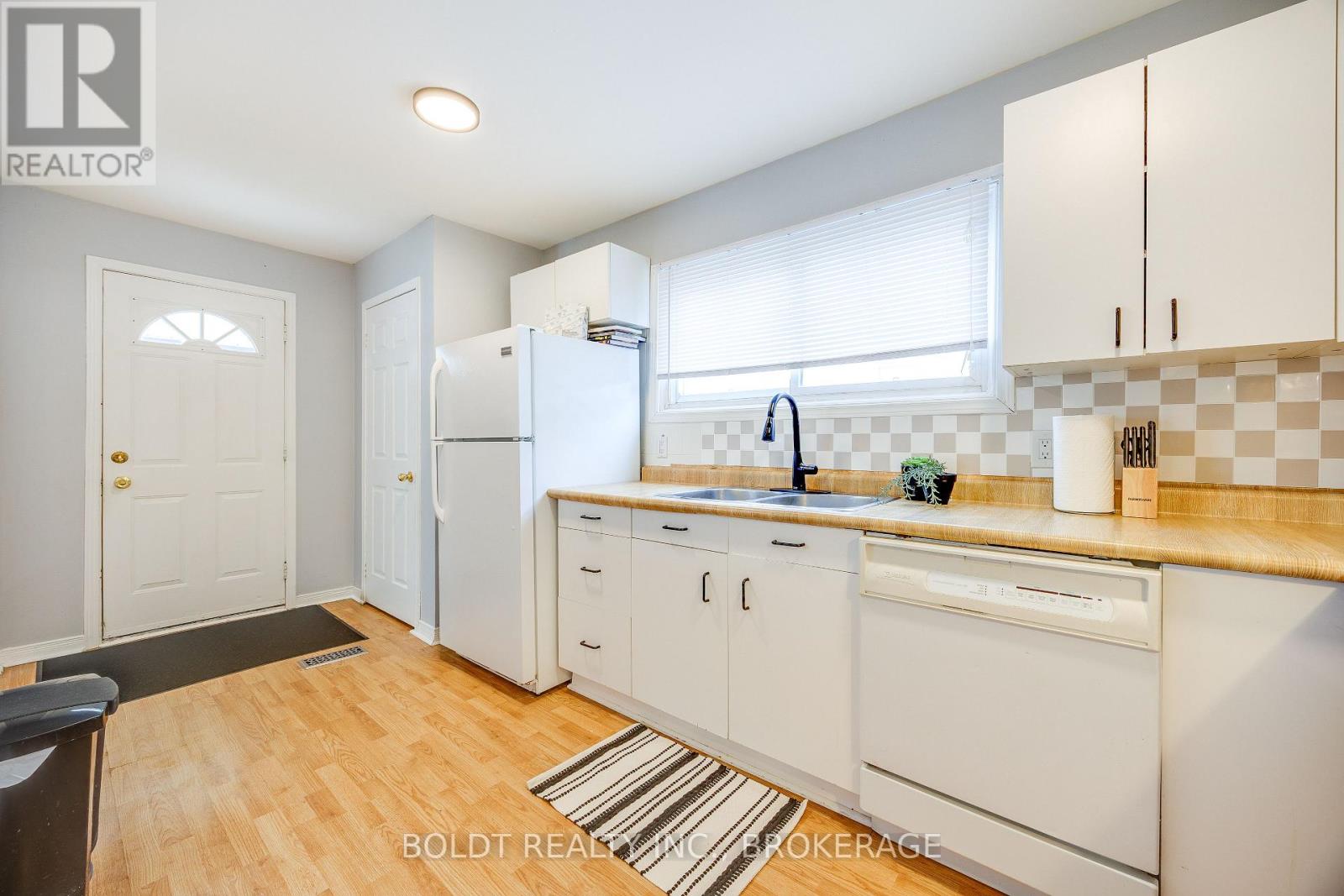 4365 Second Avenue, Niagara Falls, Ontario  L2E 4G8 - Photo 5 - X13077254
