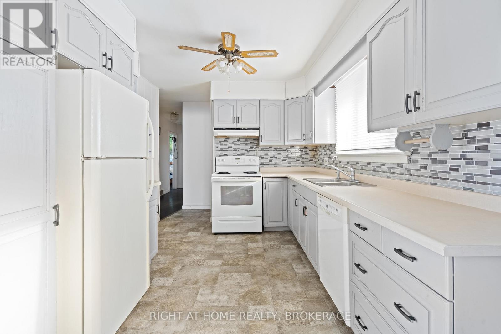 105 Glenwood Parkway, Welland, Ontario  L3B 5M7 - Photo 13 - X13077774