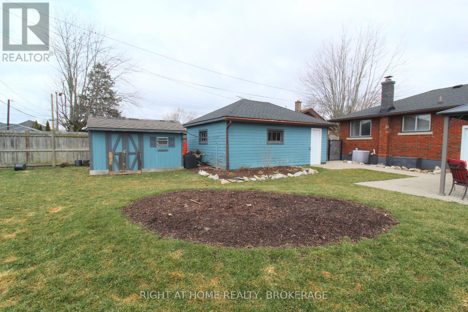 105 Glenwood Parkway, Welland, Ontario  L3B 5M7 - Photo 6 - X13077774