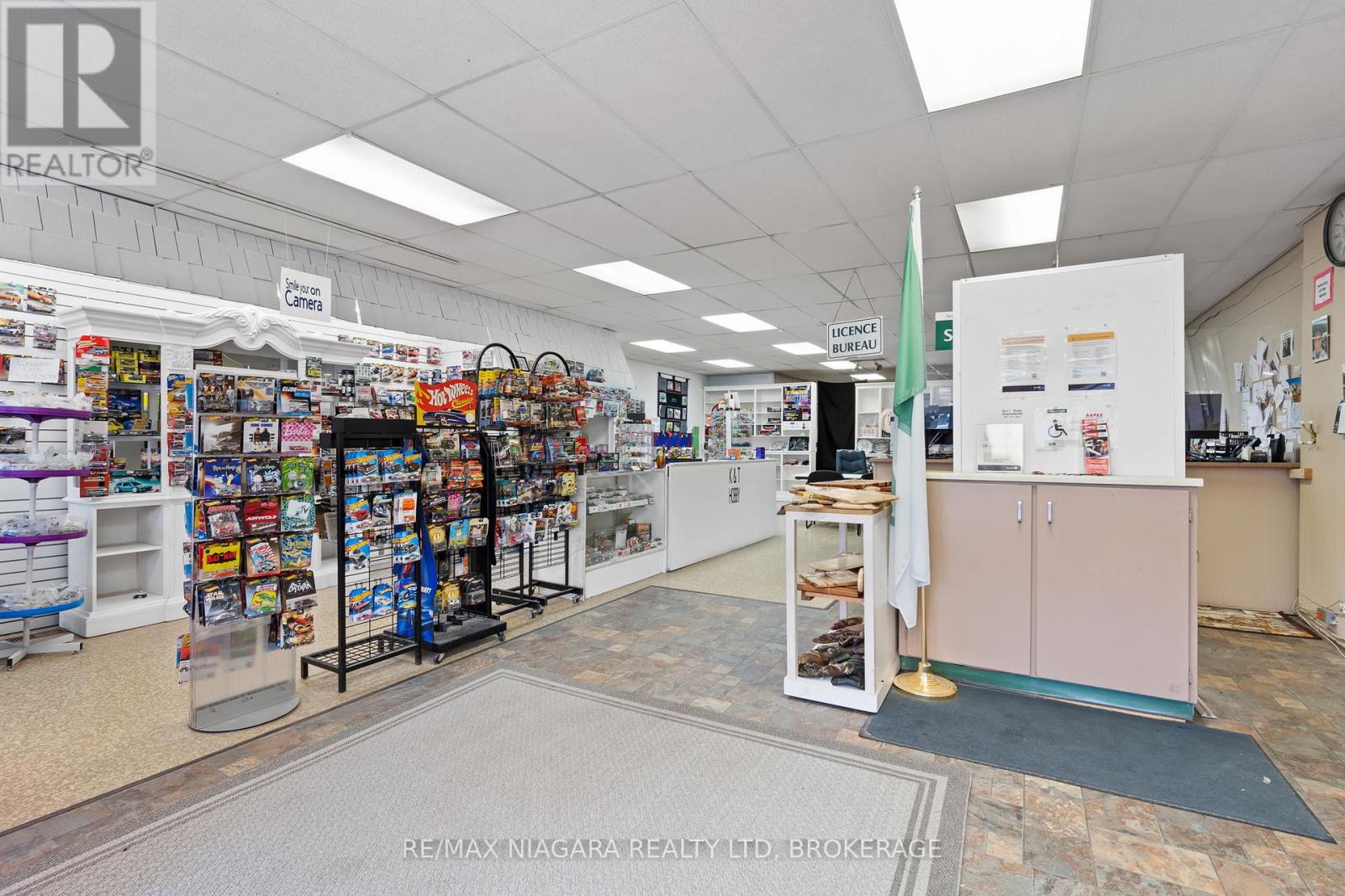216 King Street, Port Colborne, Ontario  L3K 4G7 - Photo 11 - X13078224