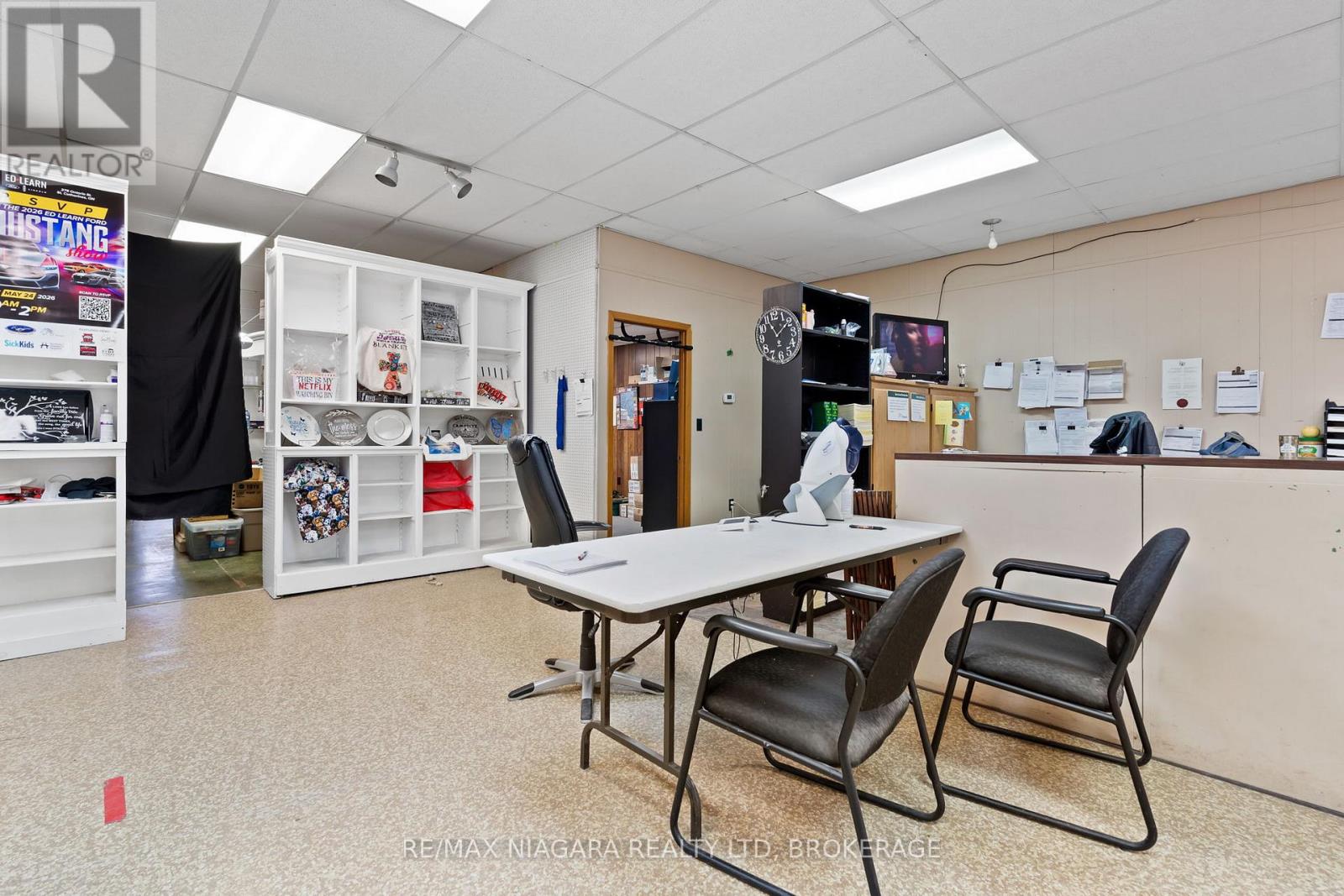 216 King Street, Port Colborne, Ontario  L3K 4G7 - Photo 9 - X13078224