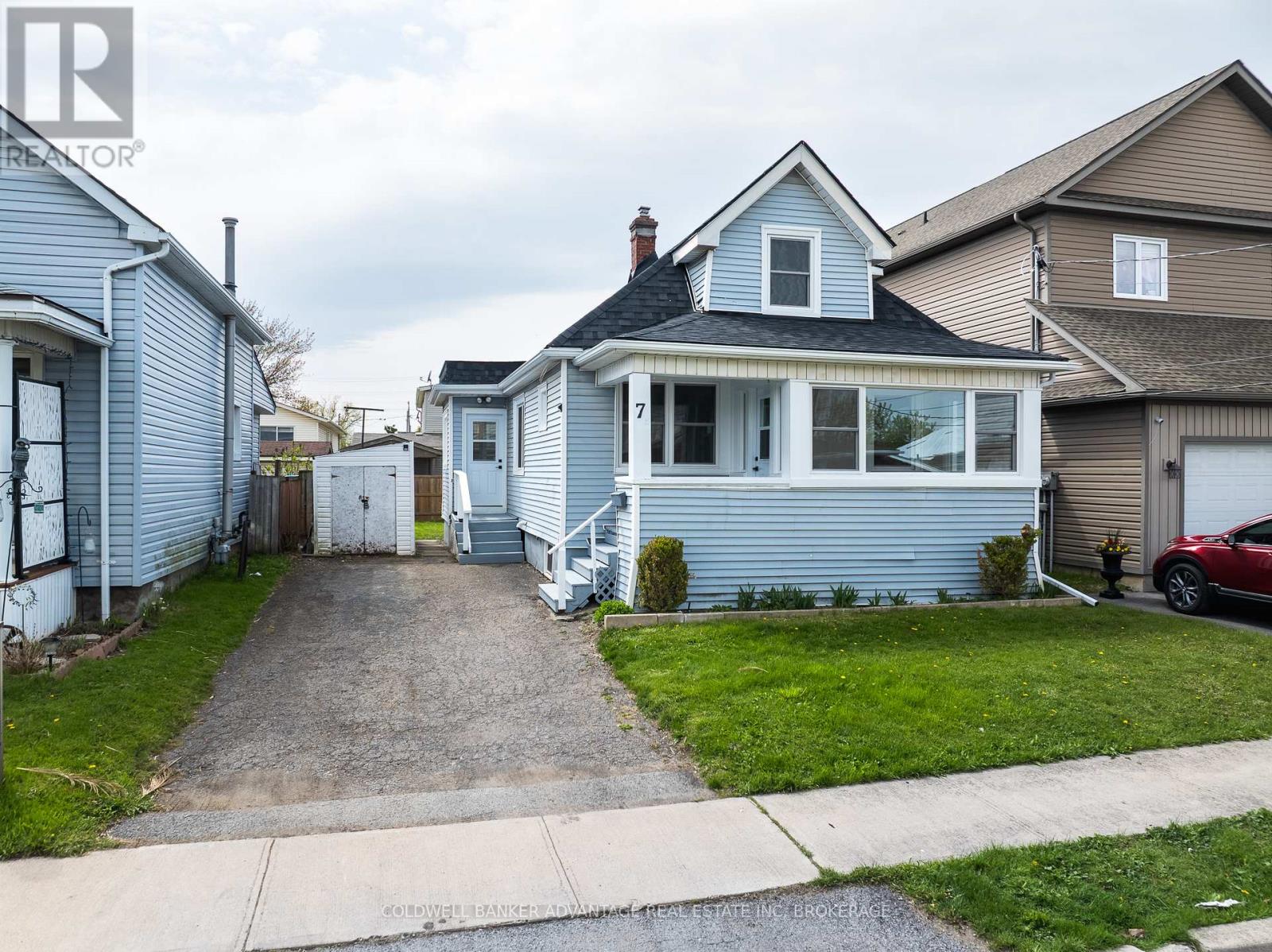 7 BATTLE STREET, Thorold, Ontario