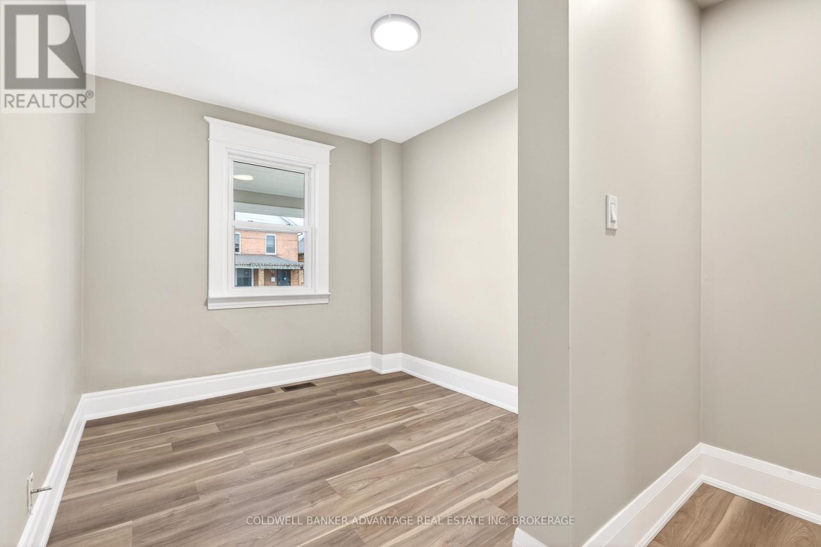 7 Battle Street, Thorold, Ontario  L2V 3W3 - Photo 20 - X13078654