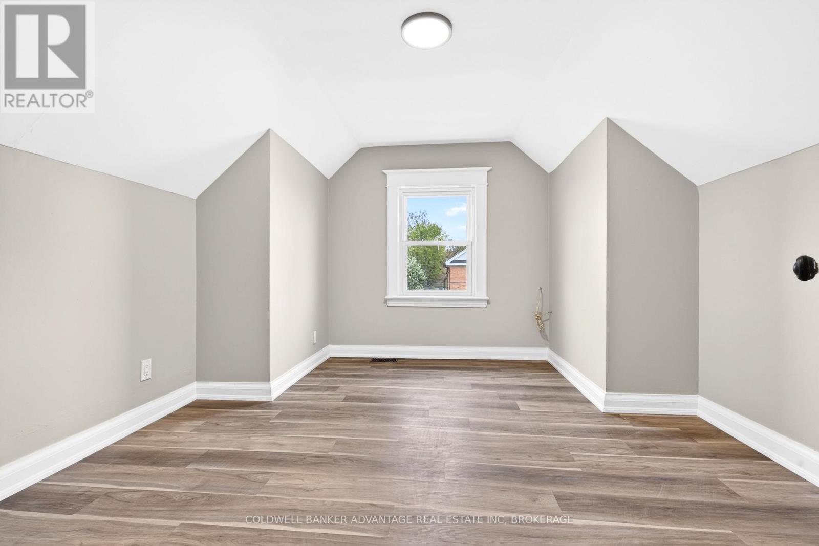 7 Battle Street, Thorold, Ontario  L2V 3W3 - Photo 25 - X13078654