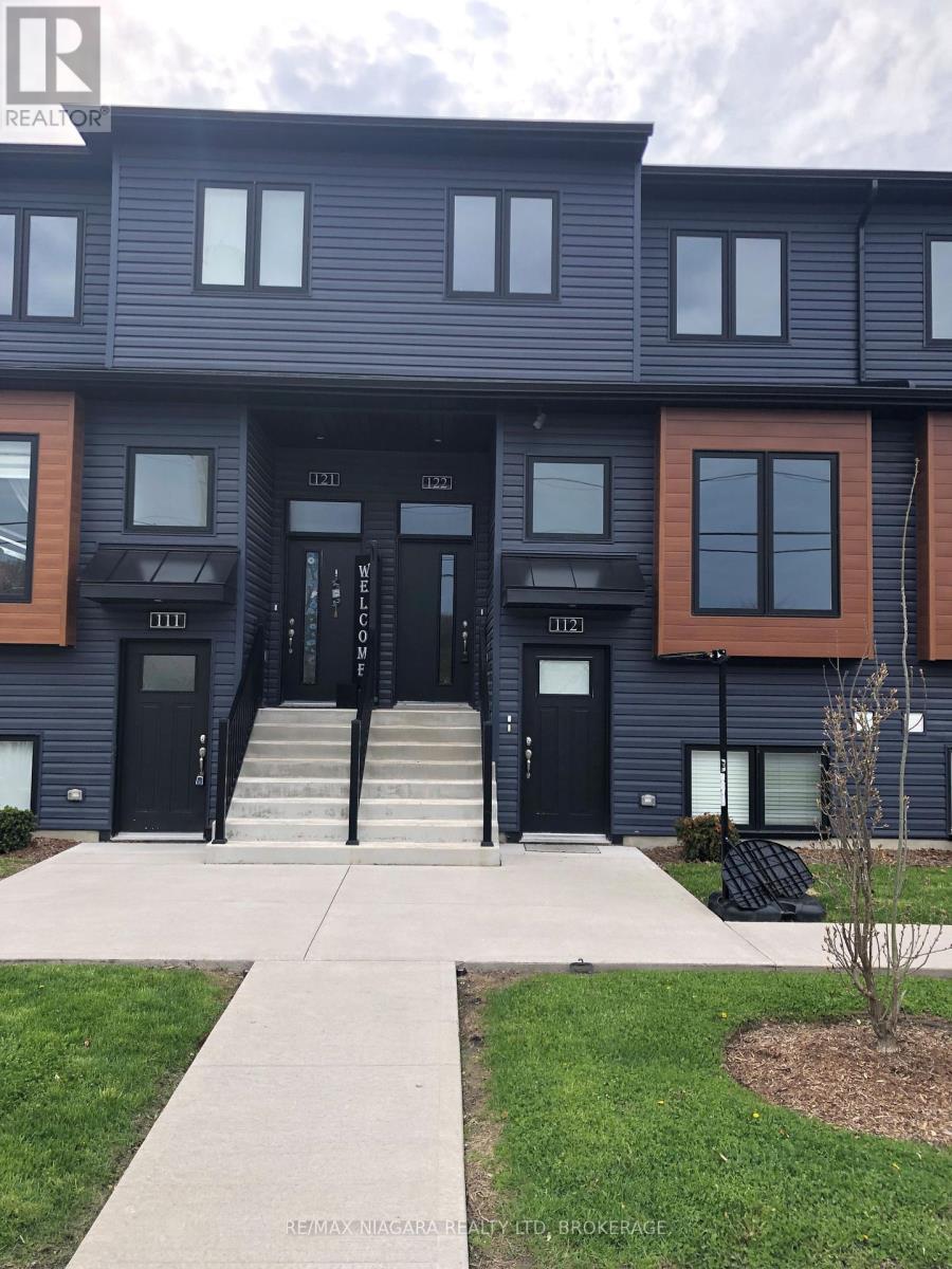 122 - 781 CLARE AVENUE, Welland, Ontario