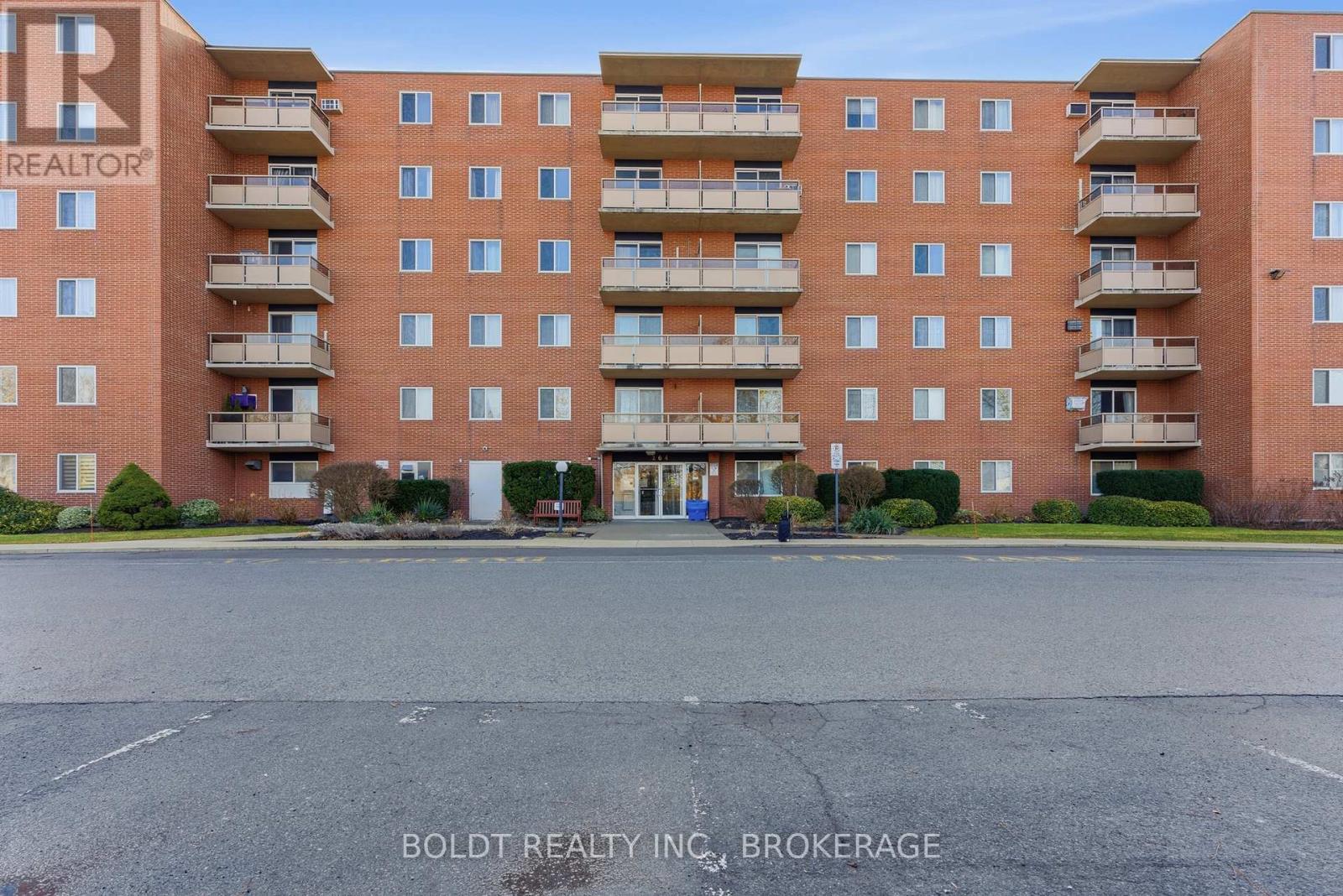 107 - 264 GRANTHAM AVENUE, St. Catharines, Ontario