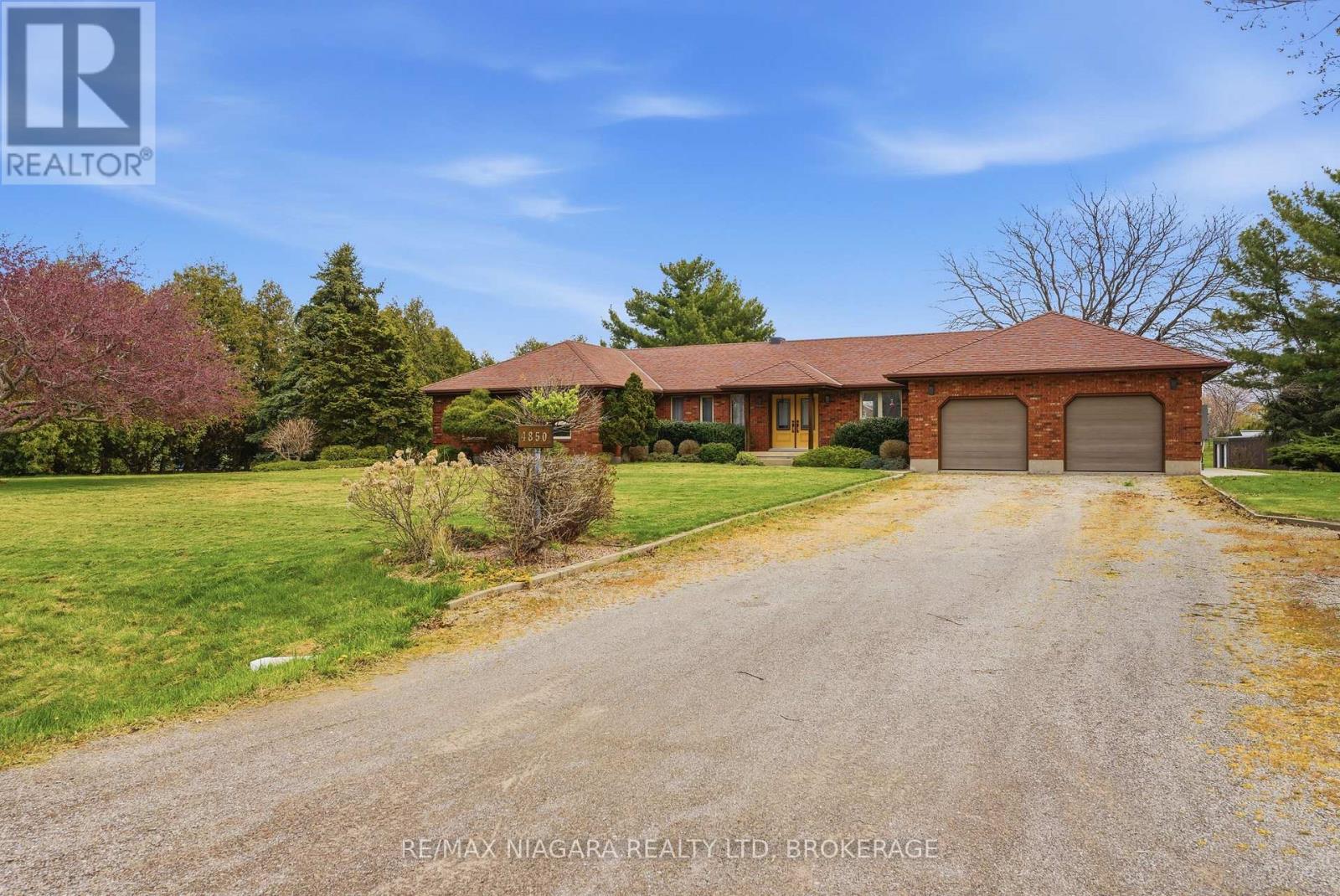 4850 Mountainview Road, Lincoln, Ontario  L0R 1B3 - Photo 3 - X13080526