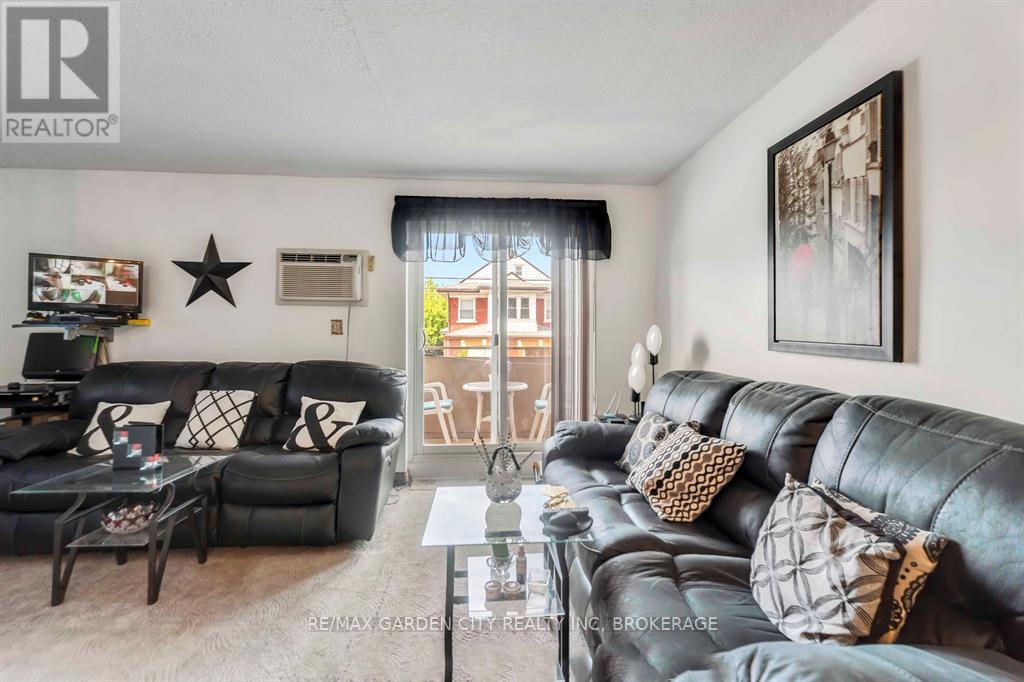 202 - 4692 Crysler Avenue, Niagara Falls, Ontario  L2E 3V8 - Photo 8 - X13080840