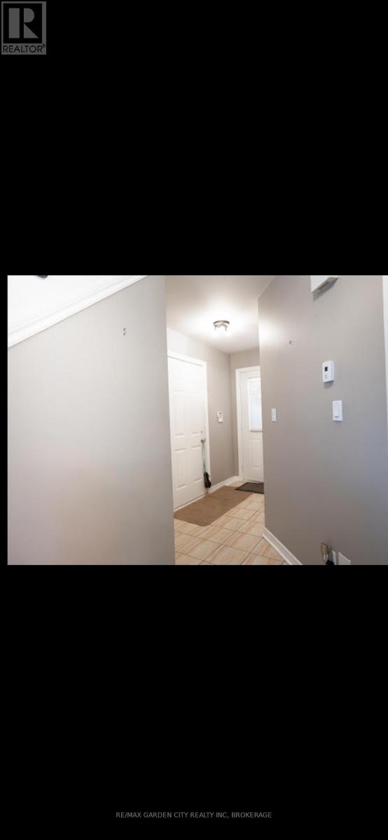 4 - 7370 Monastery Drive, Niagara Falls, Ontario  L2H 3C4 - Photo 2 - X13081330