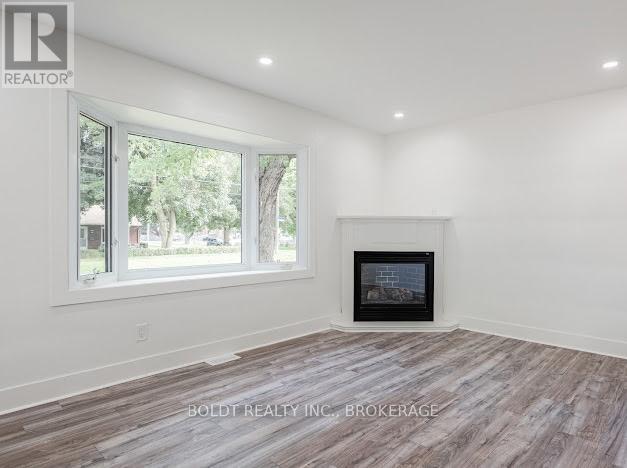 3047 Saint Patrick Avenue, Niagara Falls, Ontario  L2J 2M7 - Photo 5 - X13081858