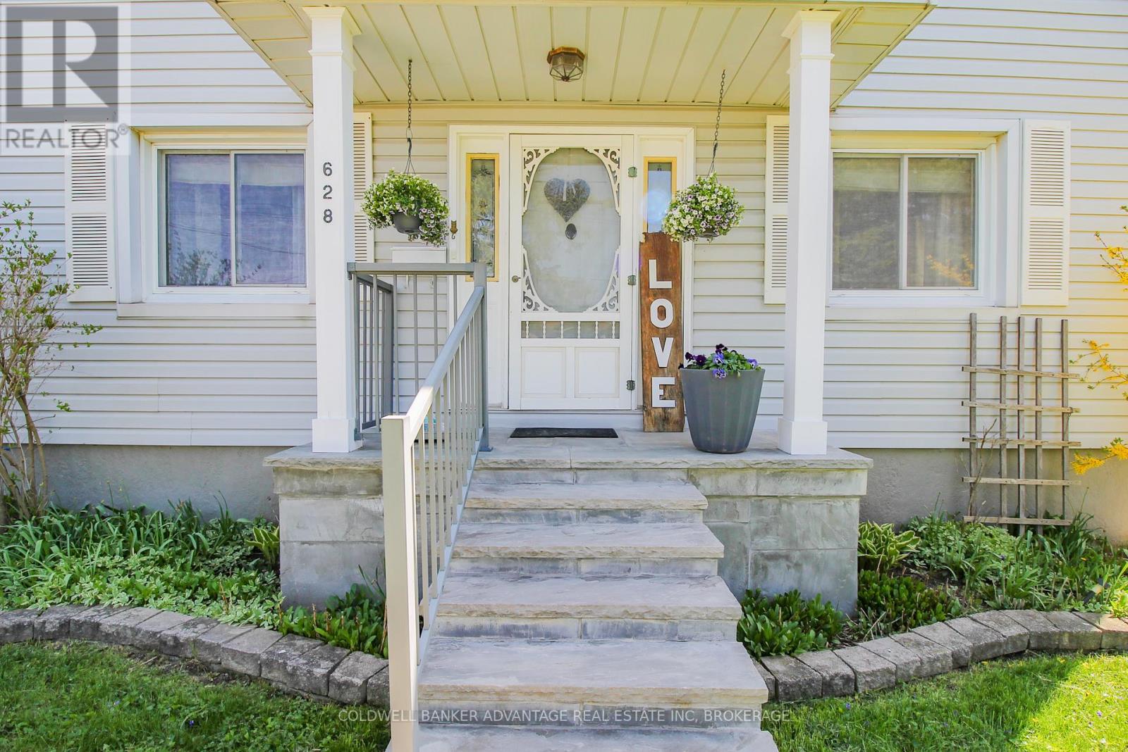 628 Clare Avenue, Welland, Ontario  L3C 3C1 - Photo 5 - X13084508
