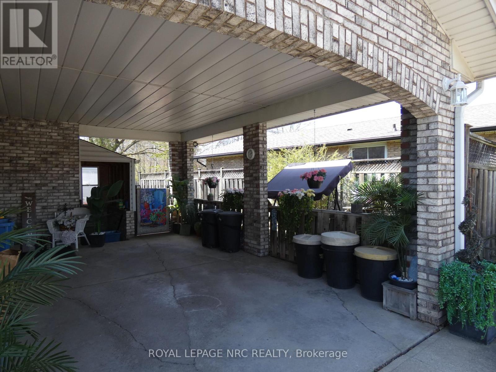2909 Henley Avenue, Niagara Falls, Ontario  L2J 3M3 - Photo 2 - X13090306