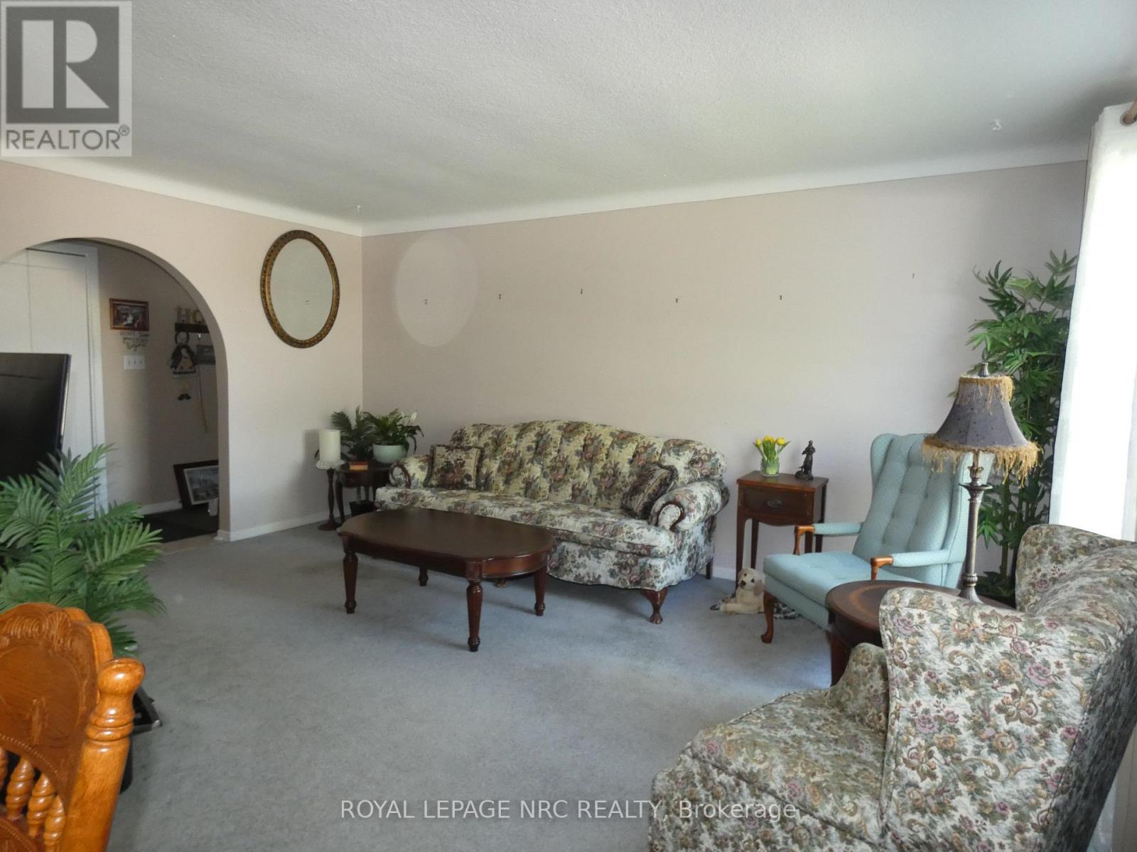 2909 Henley Avenue, Niagara Falls, Ontario  L2J 3M3 - Photo 5 - X13090306